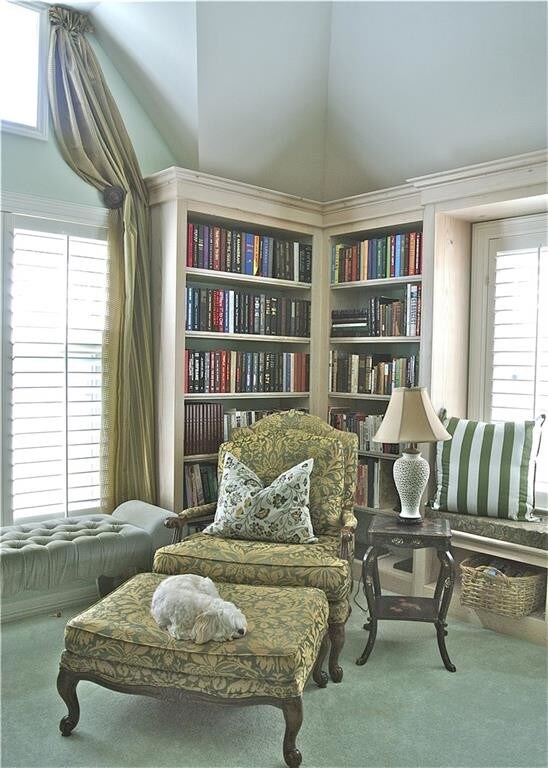 Building Photo - 6800 Western Oaks Blvd