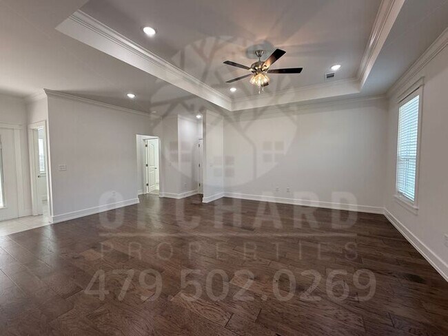 Building Photo - Bella Vista Single-Family Home- 3 Bed/ 2 B...