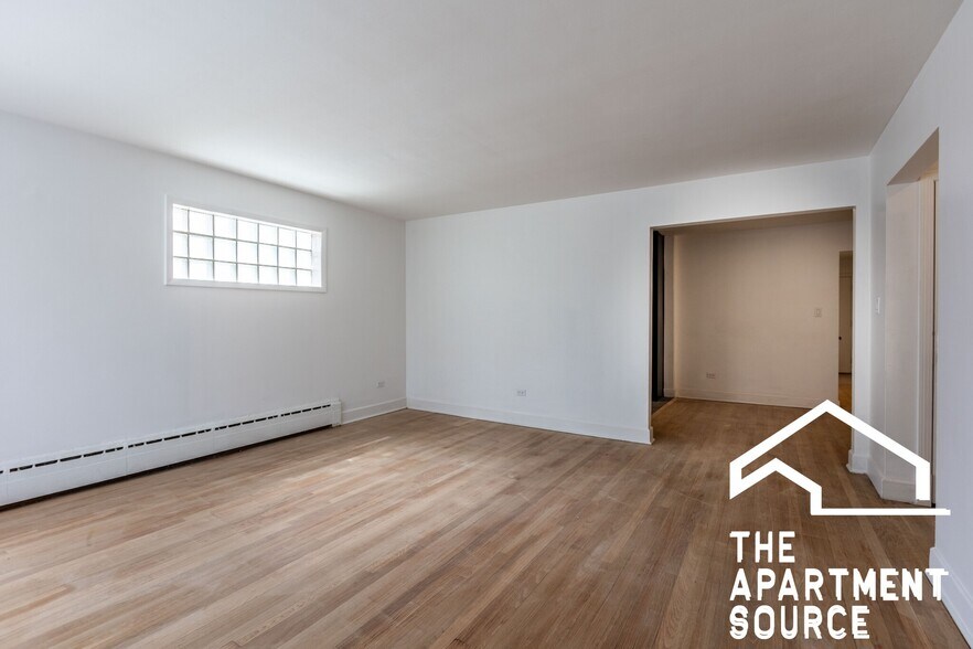 Building Photo - 4818 N Saint Louis Ave