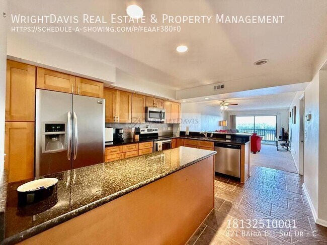 Building Photo - 821 Bahia Del Sol Dr