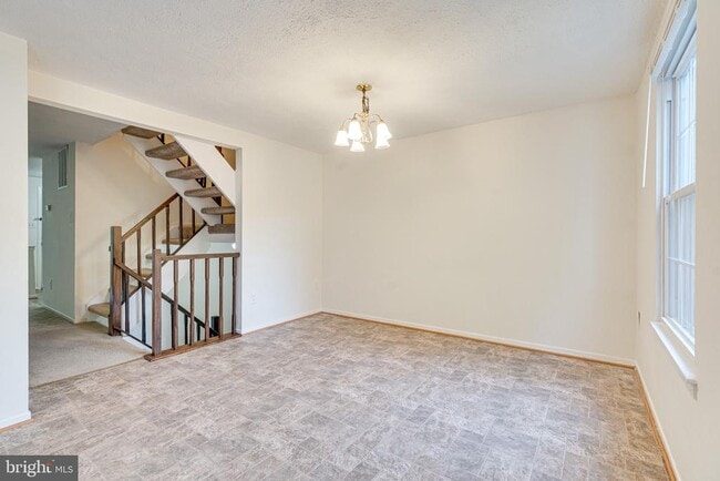 Building Photo - 6518 Alexis Ln