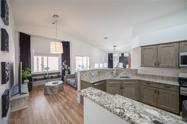 Building Photo - 5312 Bright Sky Ct