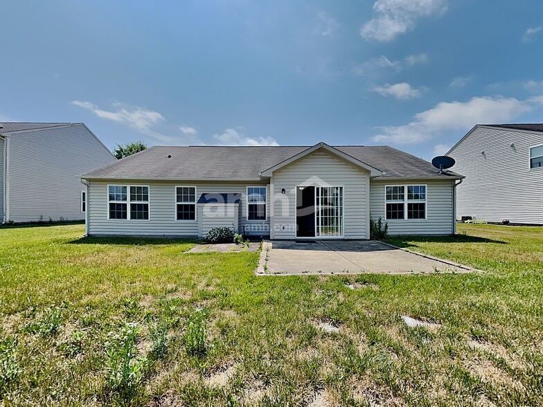 Building Photo - 5884 W Falling Waters Dr