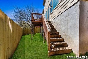 Building Photo - 1346 Nicholas Manor