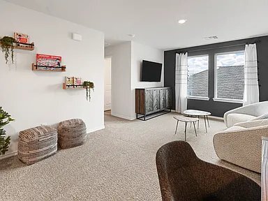 Building Photo - 501 Pineywood Trl