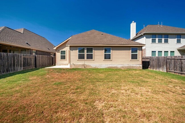 Building Photo - Newly Built 3 Bedroom, 2 Bath Home in Aval...