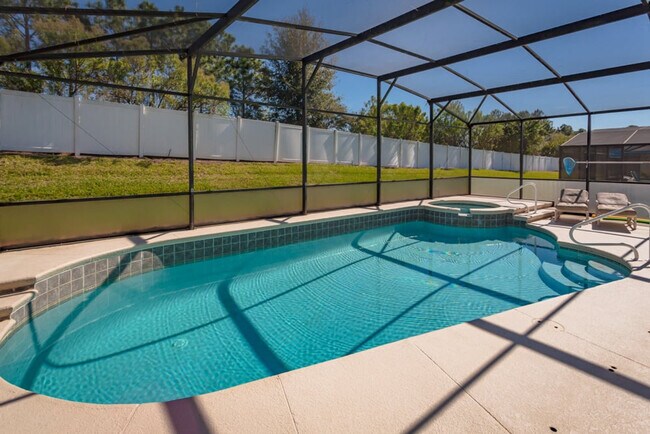 Building Photo - 2217 Wyndham Palms Way