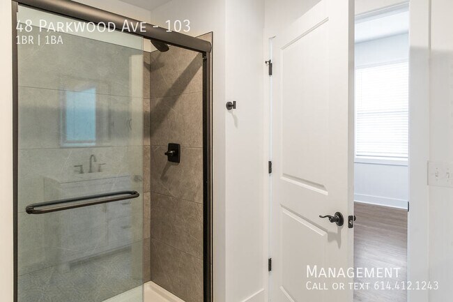 Building Photo - 48 Parkwood Ave