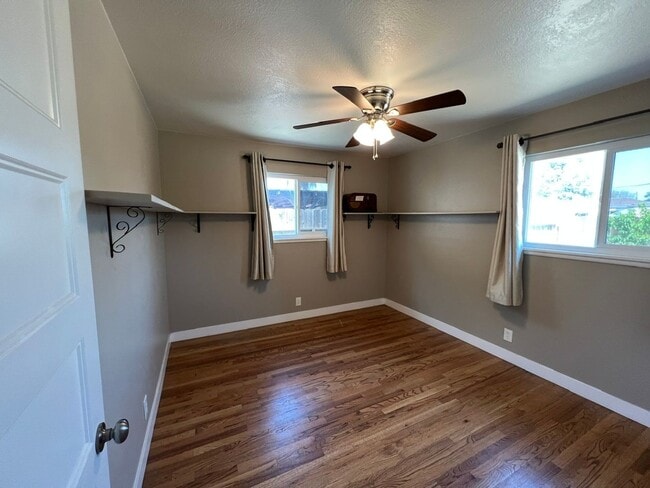 Building Photo - 3-bedroom single story in Turlock!