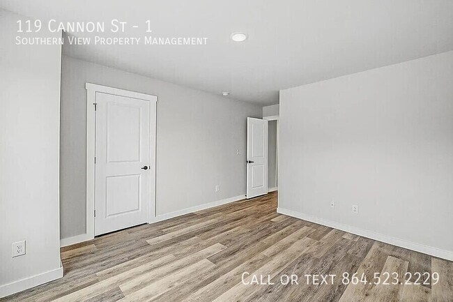 Building Photo - 119 S 1224