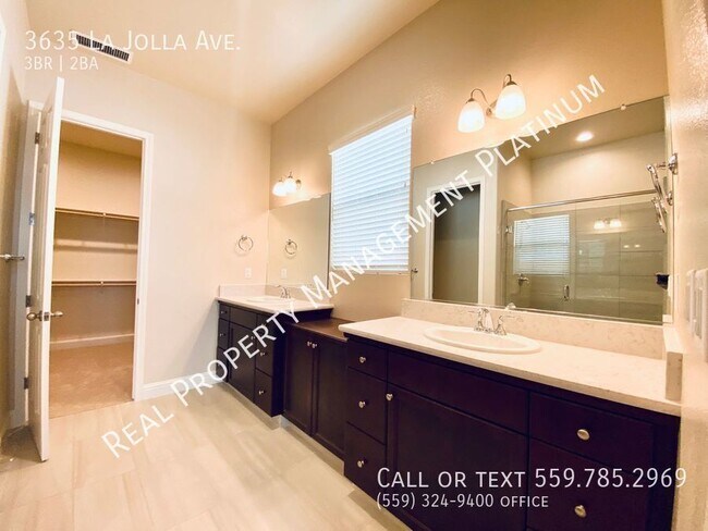 Building Photo - 3635 La Jolla Ave