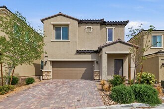 Building Photo - Southwest Gem! 3BR + Loft, Smart Home, Low-Maintenance Paver Patio