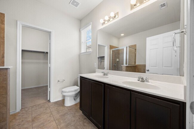 Building Photo - 73 Mallard Ln