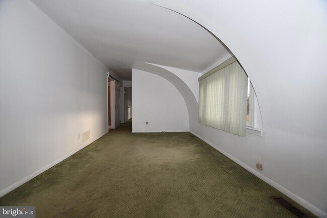 Building Photo - 50 Palatine Rd