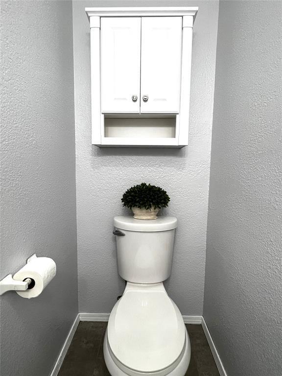 Building Photo - 421 Dauphin Ave