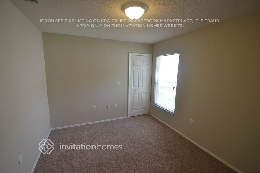 Building Photo - 5511 Starling Loop