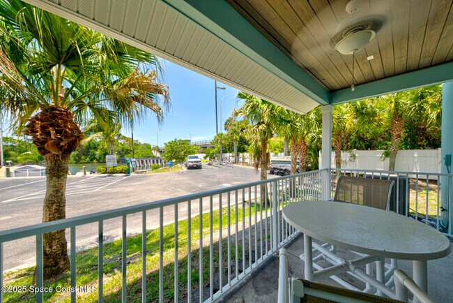Building Photo - 104 Parrotfish Ln