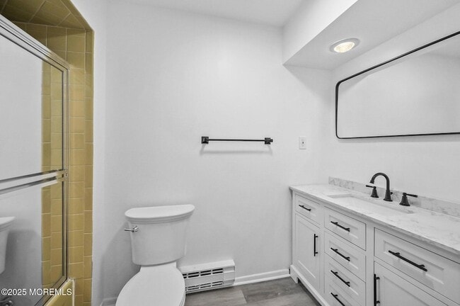 Building Photo - 120 Amberly Dr