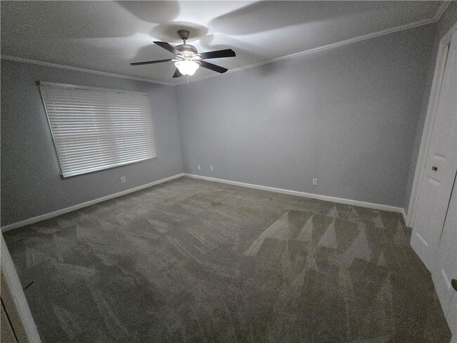 Building Photo - 60 Lamsden Ln NW