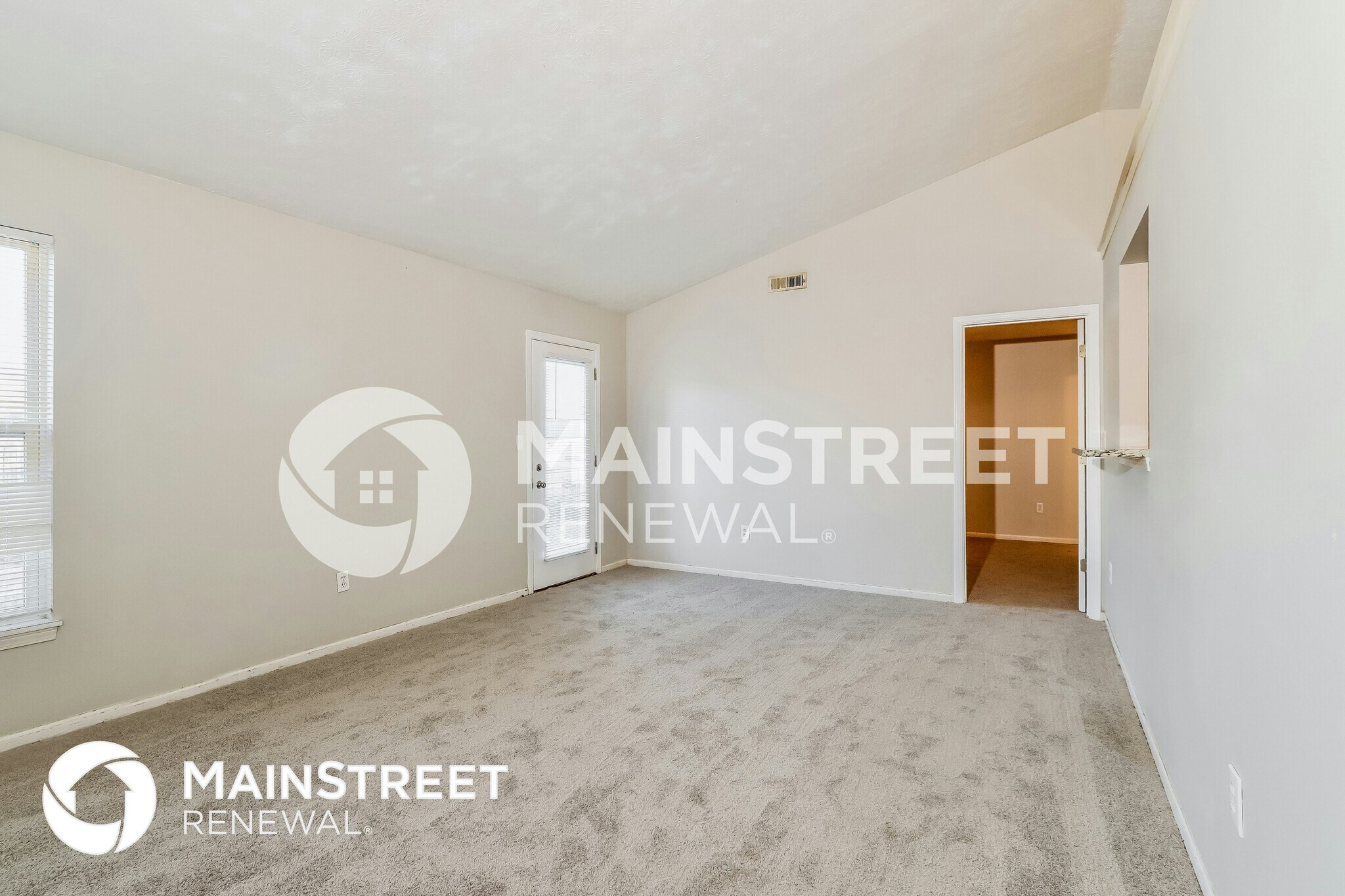 Building Photo - 9611 Combs Ln