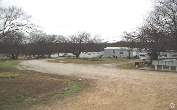 Building Photo - Stiff Creek Mobile Home Park