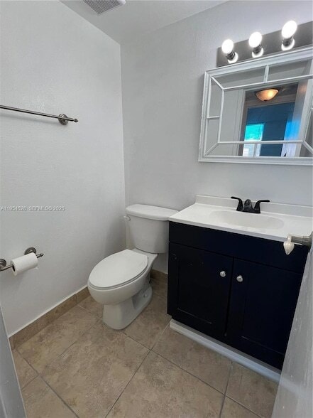 Building Photo - 1805 Sans Souci Blvd