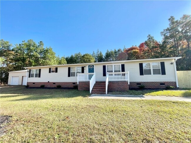 Primary Photo - 140 Gibbs Rd