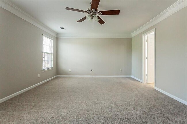 Building Photo - 3035 Whittier Way