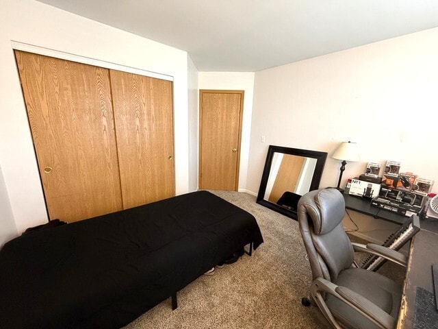 Building Photo - 2298 Reflections Dr