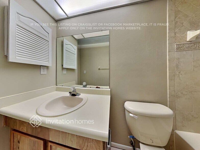 Building Photo - 4606 N Country Hills Ct