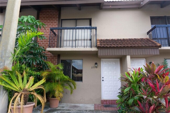 Building Photo - 1911 SW 107th Ave