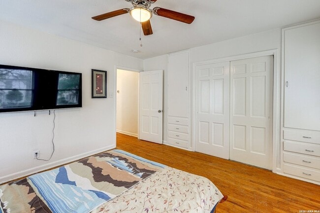 Building Photo - 332 Natalen Ave