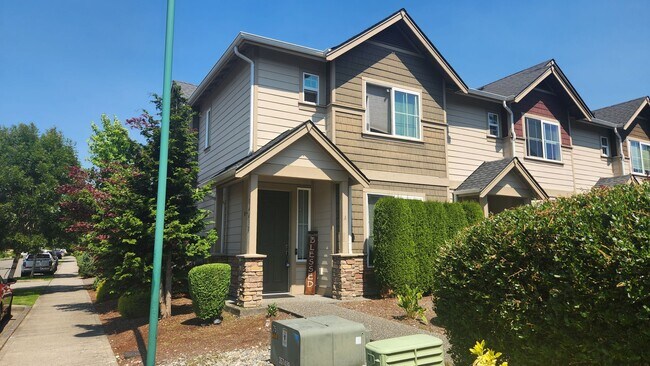 Primary Photo - 3 bedroom, 2.5 bath, Townhome Mill Creek $...