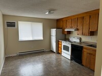 Building Photo - d1111
