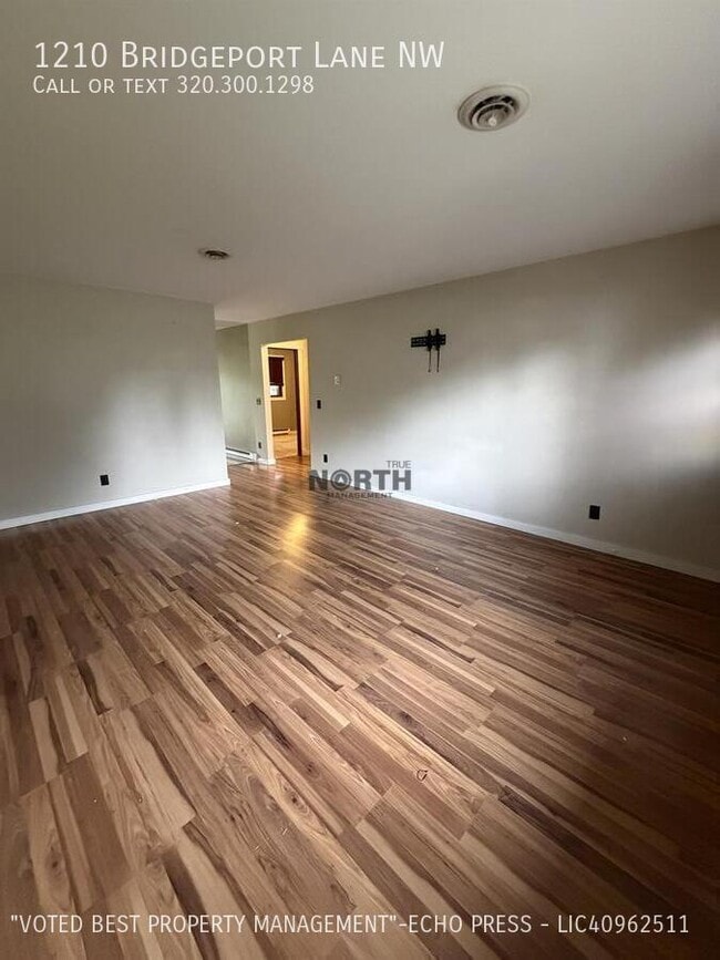Building Photo - 1210 Bridgeport Ln NW