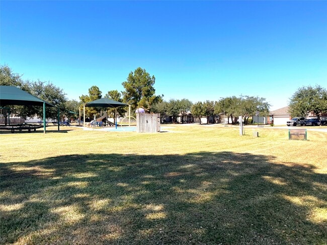 Building Photo - 20330 Pine Water Ln