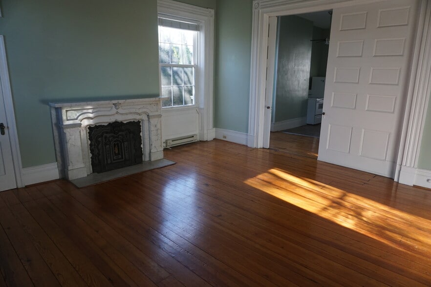 Livingroom - 117 S Church St