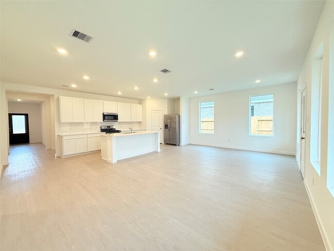 Building Photo - 3017 Waterwood Pass Dr