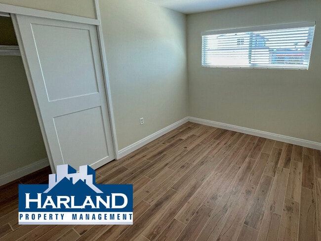 Building Photo - 3340 Jemez Dr