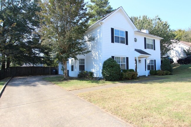 Building Photo - Helena Beauty!!  3BR 2.5BA - You will LOVE IT!!
