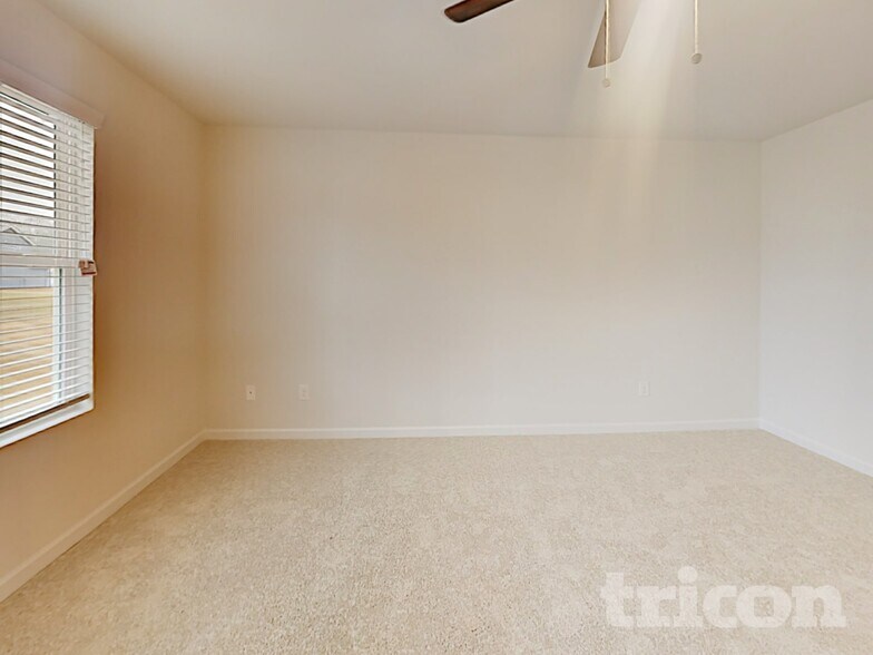 Building Photo - 158 Fresh Laurel Ln