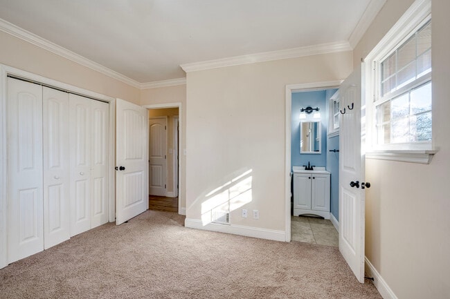 Building Photo - 111 Lehigh Ave