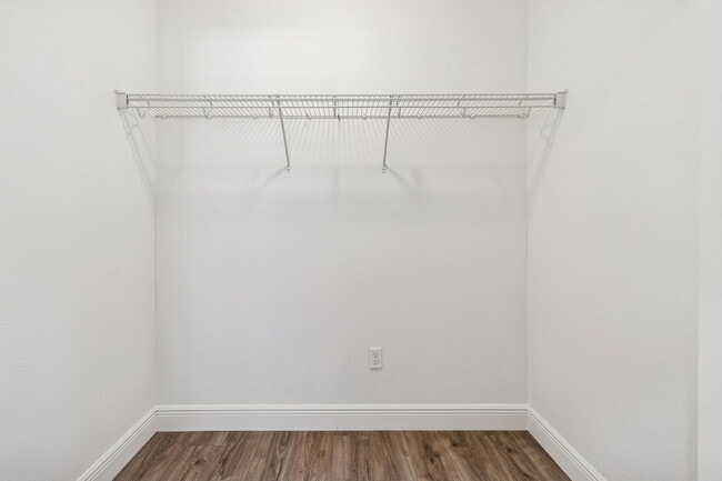 Building Photo - 12715 Taylor Nicolas Dr