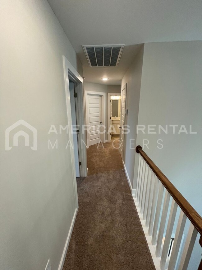 Building Photo - 286 Shiloh Creek Dr