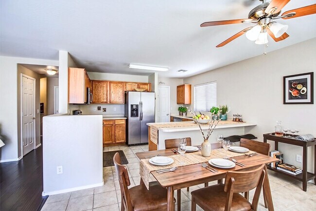 Building Photo - 24347 N Oasis Blvd