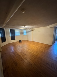 Building Photo - 7355 S Kingston Ave