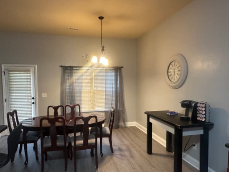 Building Photo - 3 Bradley Ct