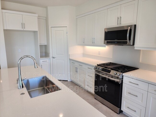 Building Photo - 43355 Passagio Lago Way