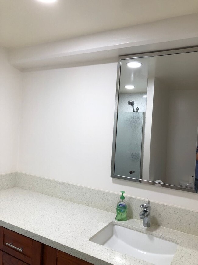 Building Photo - Furnished and Renovated 2 Bed 2 Bath 1 Parking at Marco Polo Apartments, Views and Amenities!!!