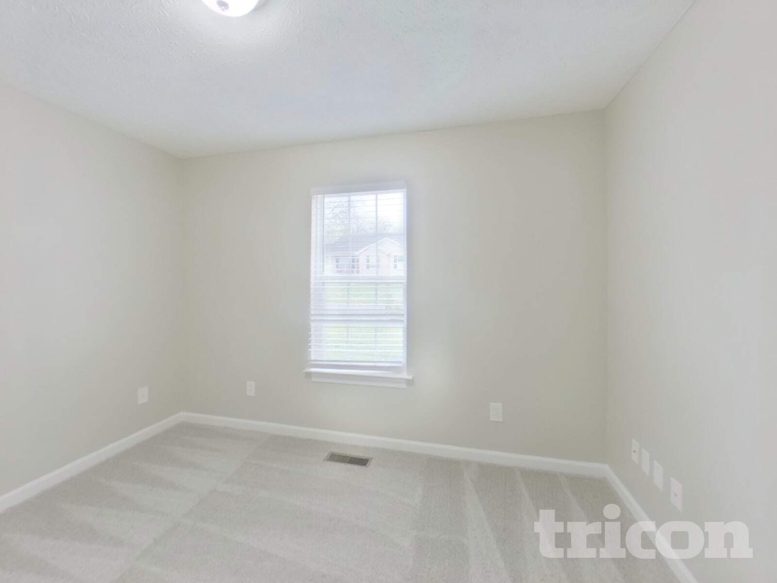 Building Photo - 1717 N Cove